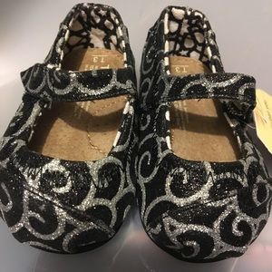 Baby girl Toms